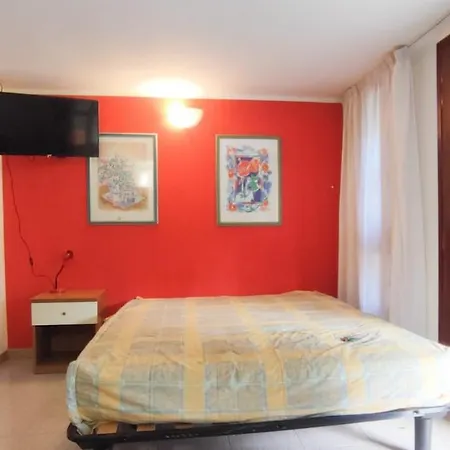 Guendalina Villa *